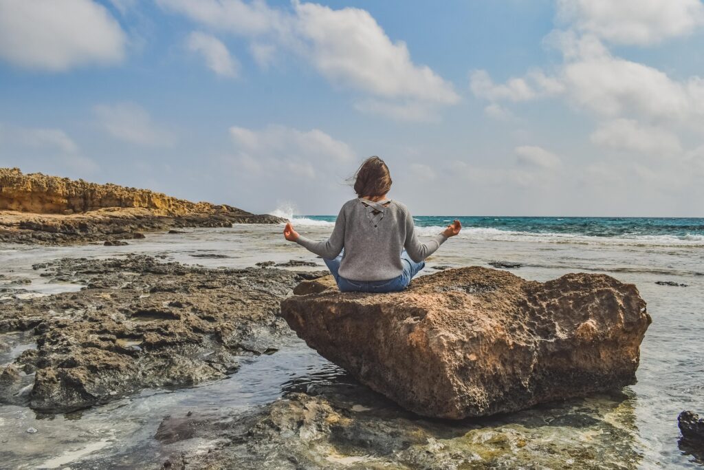 Menikmati Traveling Tanpa Stres